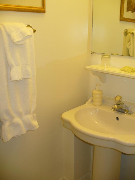Albert House Inn Ottawa Ngoại thất bức ảnh